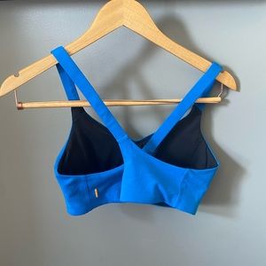 LOLE | Electric Blue Crossback Sports Bra Like New Size L